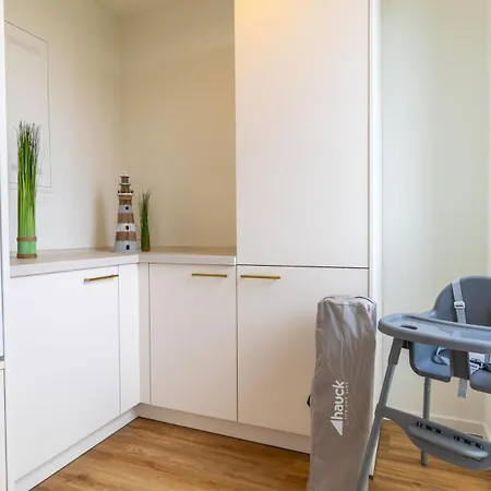 Beltblick 18 - Ostseeleuchten - Moderne Mit Dachterrasse Direkt An Der Ostsee! *